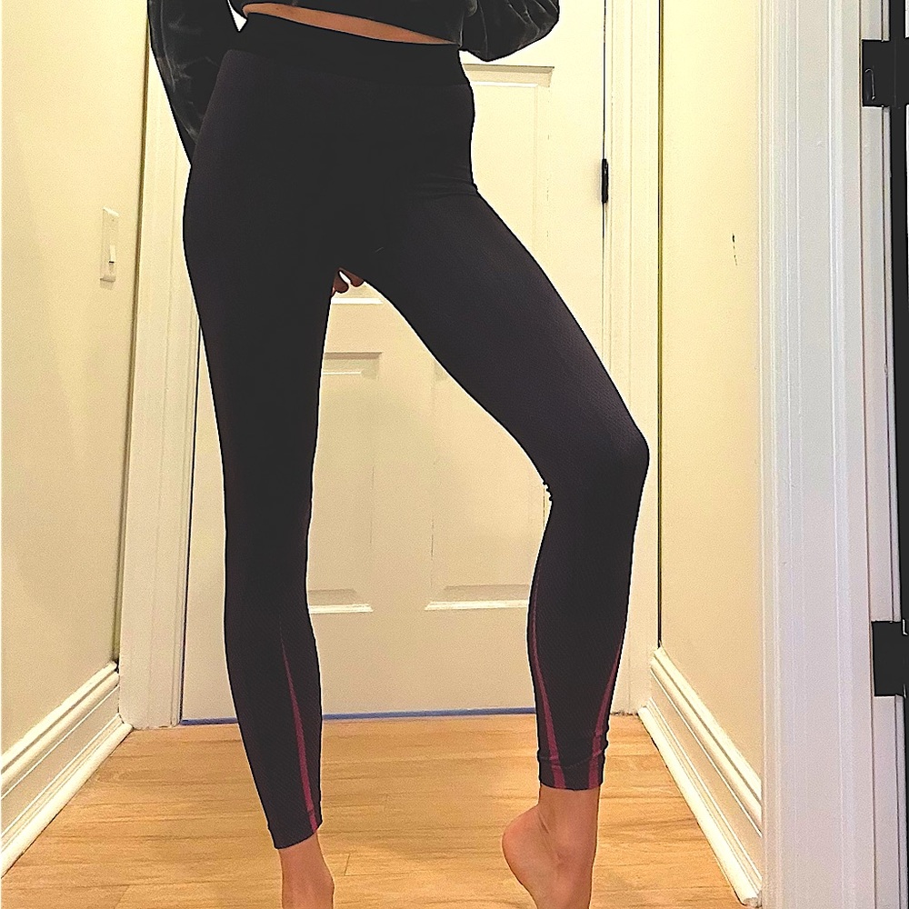 Koral Aden Noir High Rise Legging